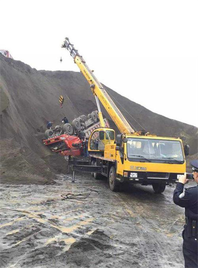 宜川上犹道路救援